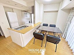 クラシアス上新庄ウエスト 4LDKのリビング/ダイニング