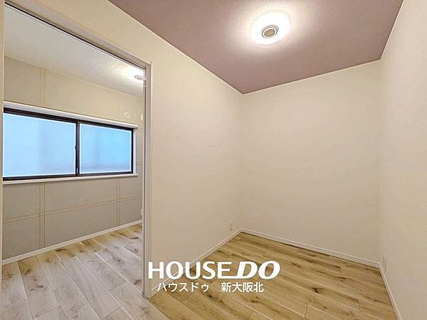 ■3階真ん中の洋室です！
