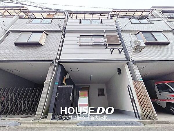 ■商店街まで徒歩3分の好立地◎■2025年12月にフルリフォームが完成したきれい戸建です！■小中学校も近くにあり、お子様の負担も少なく通学していただけます！