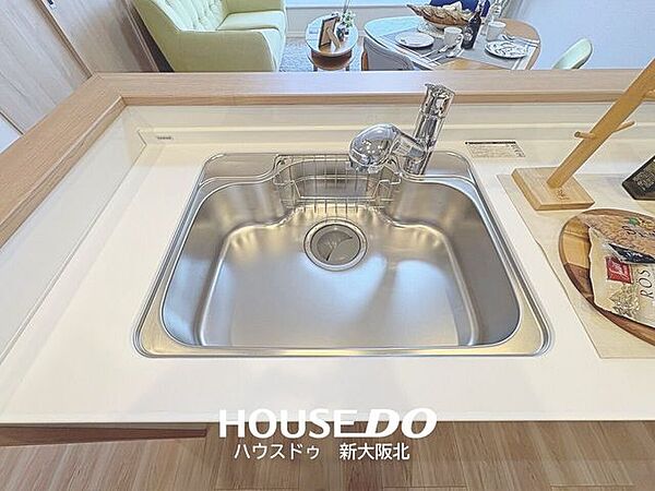 ■いつでもおいしく綺麗なお水をお飲みいただけるよう、浄水器を兼ね備えております！