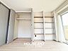 収納：■全居室収納付き！■お部屋がスッキリ片付くだけでなく、新しく収納棚を買い足す必要がないので、初期費用が抑えられそうですね！