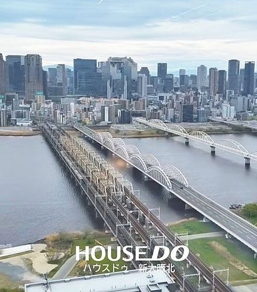 ■スカイラウンジからの眺望です！■大阪の景色を一望でき、夜景なども綺麗に見えそうですね！■淀川花火大会もよく見えそうですね！