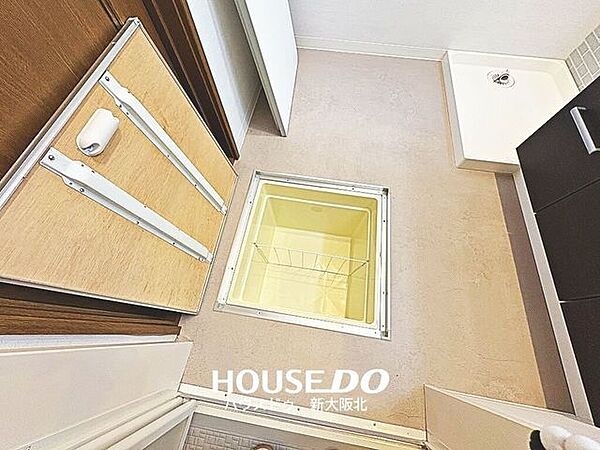 ■床下収納には普段使用しない防災用品や非常食などを入れるスペースにもよさそうですね！