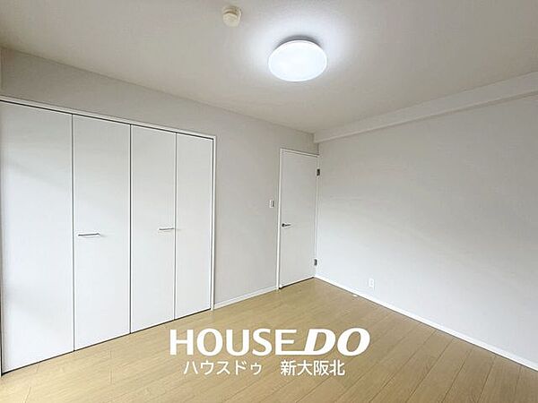 ■各居室はリビングを通らずに入室できるため独立性が高く、プライベートを大切にするご家族にもオススメです！