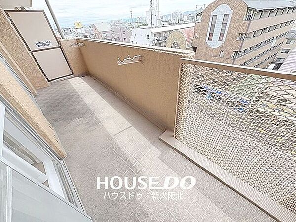■大人気の南向きバルコニーで陽当たり良好です♪■毎日の洗濯物もきれいに乾きますね！