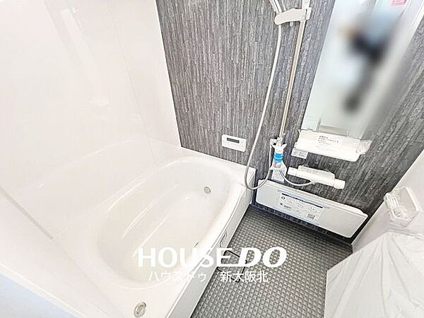 ■毎日の疲れを癒す快適なバスルーム！■ゆとりのある空間で、ご家族での入浴も楽しめそうですね！