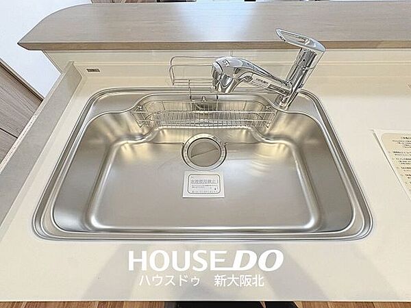 ■キッチン水栓は浄水器一体型です！■定期的にお水を購入する手間や費用を省くことができ経済的です！
