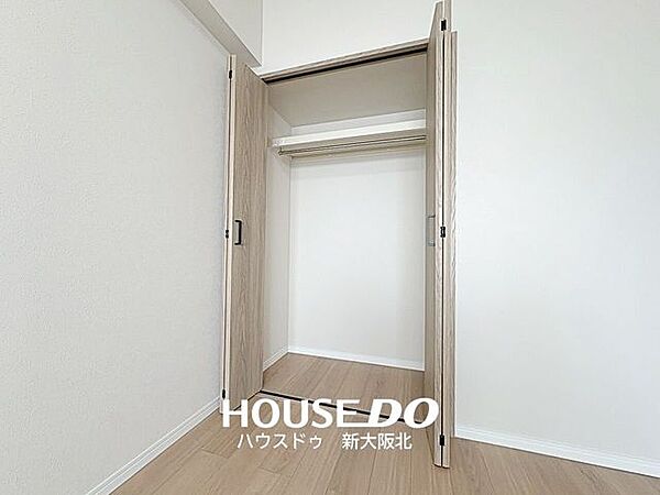 ■造り付けの収納は地震の揺れで倒れる心配がないので、防災面でも安心です！