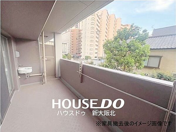 ■陽当り・通風・眺望良好のゆとりのあるバルコニー！■南向きで陽当り良好！毎日のお洗濯も快適です！