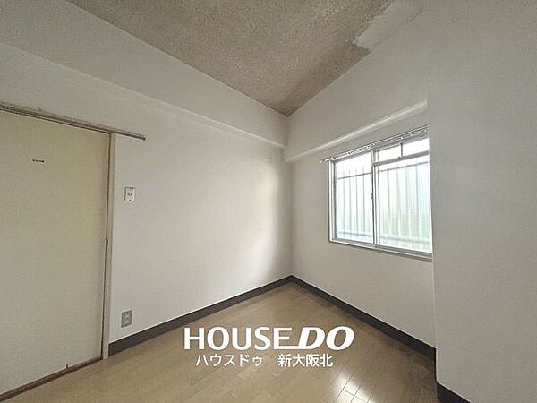 ■北側のお部屋は夏場でも比較的過ごしやすいお部屋の為、寝室や子供部屋、趣味部屋等ライフスタイルに合わせて幅広くお使いいただけます！