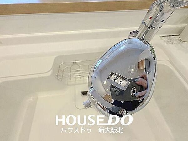 ■キッチン水栓は浄水器一体型です！■定期的にお水を購入する手間や費用を省くことができ経済的です！