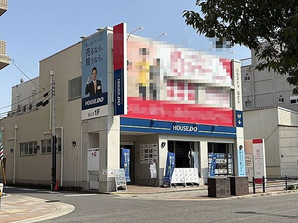 ■阪急三国駅から徒歩1分！■当社は地域密着を大切にした不動産屋さんです！■淀川エリア・吹田市・豊中市の不動産のことならハウスドゥ新大阪北にお任せください！■ハウスドゥの青い看板が目印です♪