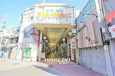■周囲にはコンビニやスーパーなど、生活に便利な施設が充実!
