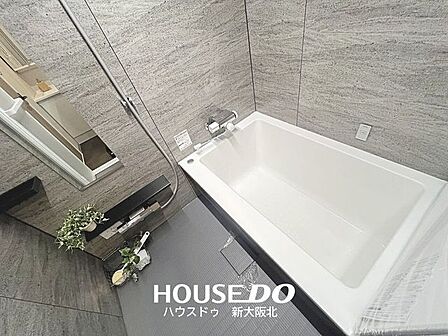 ■広々とした落ち着きのあるバスルーム！■毎日の疲れをゆっくりと癒してくださいませ！