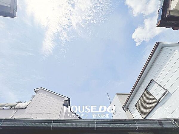 ■バルコニーからの眺望です！■西向きで陽当り良好！■毎日のお洗濯も快適です♪