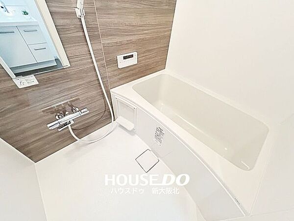 ■広々とした落ち着きのあるバスルーム！■毎日の疲れをゆっくりと癒してくださいませ！