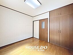 寝室の画像