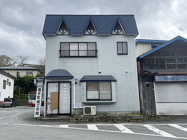 detached 青森県三戸郡田子町大字田子字風張
地図を見る