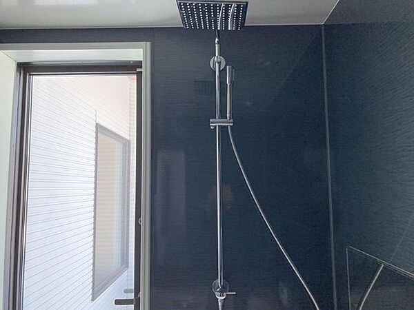 detached 青森県三戸郡五戸町字鍜冶屋窪
地図を見る