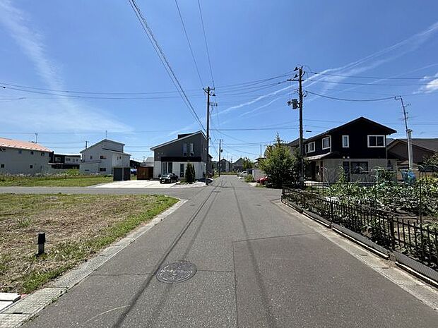 現地(2025年7月)撮影◎建築条件付き◎モデルハウスのご内覧、随時承っております。お気軽にお問い合わせくださいませ。