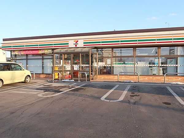 セブン-イレブン 八戸城下2丁目店 690m