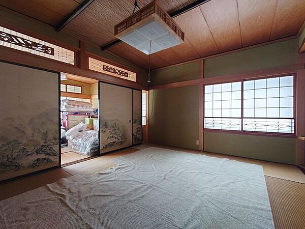 detached 青森県三戸郡五戸町大字倉石又重字上谷地
地図を見る