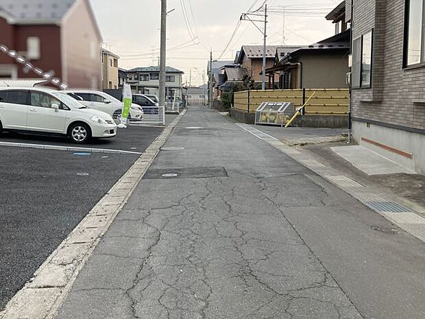 現地(2026年3月)撮影◎本日案内可能◎完成済みですので、ごゆっくりご内覧いただけます。お気軽にお問い合わせくださいませ♪