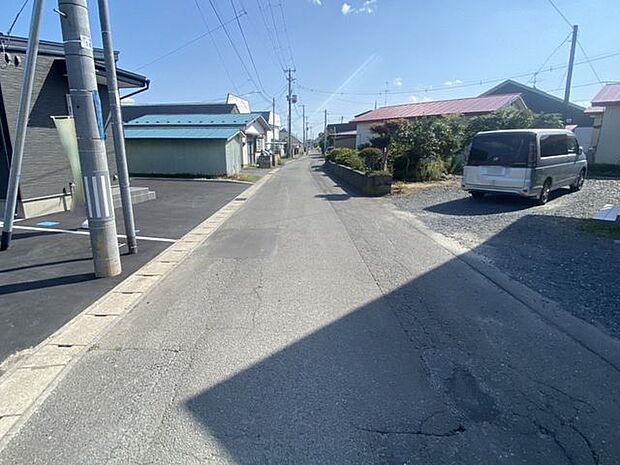 現地(2025年9月)撮影◎本日案内可能◎完成済みですので、ごゆっくりご内覧いただけます。お気軽にお問い合わせくださいませ♪