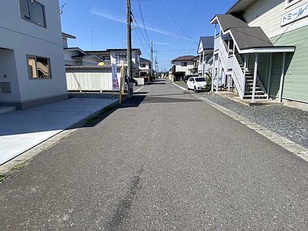 現地(2025年9月)撮影◎本日案内可能◎完成済みですので、ごゆっくりご内覧いただけます。お気軽にお問い合わせくださいませ♪
