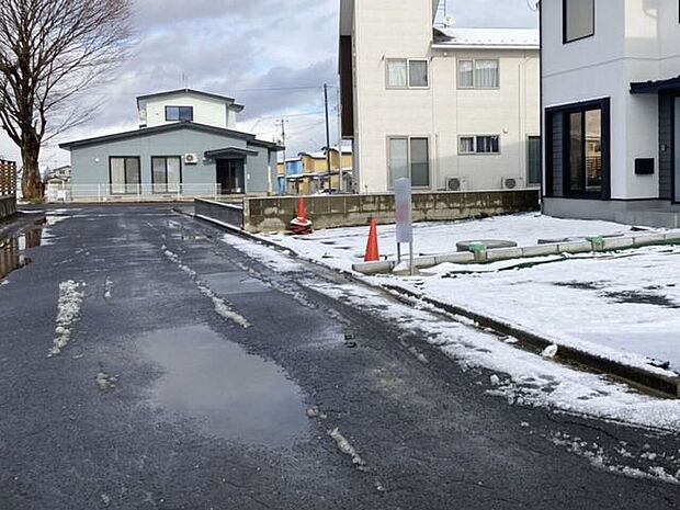 現地(2025年12月)撮影◎現地案内予約受付中!◎完成済みですので、ごゆっくりご内覧いただけます。お気軽にお問い合わせくださいませ♪