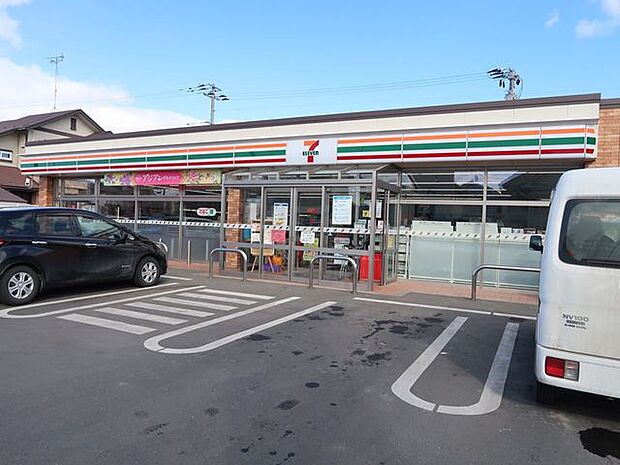セブン-イレブン 八戸市川桔梗野店 500m