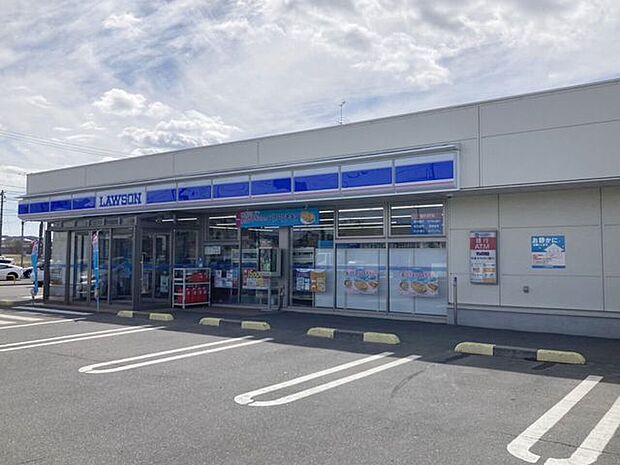 ローソン 八戸内舟渡店 40m