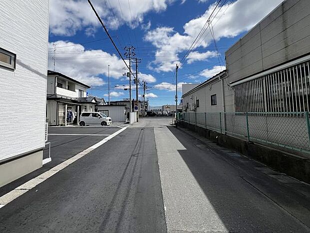現地(2026年4月)撮影◎本日案内可能◎完成済みですので、ごゆっくりご内覧いただけます。お気軽にお問い合わせくださいませ♪