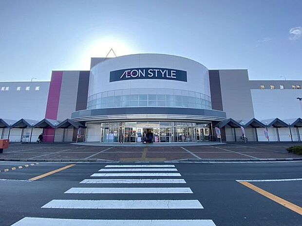 イオンスタイル八戸沼館 770m