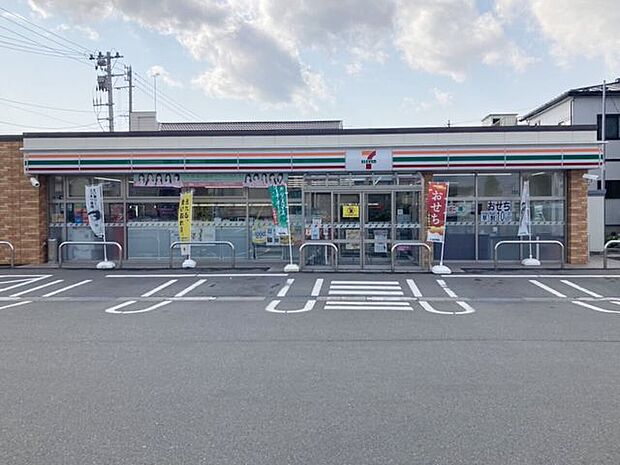 セブンイレブン 三沢大町店 350m