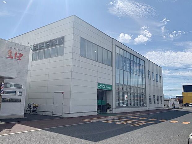 青森みちのく銀行 十和田支店 850m