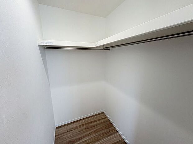 室内(2026年6月)撮影◎本日案内可能◎お部屋を綺麗に保つのに重宝するウォークインクローゼット!