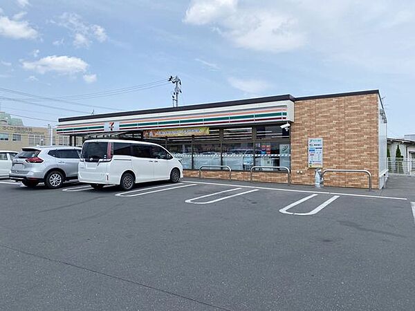 セブン-イレブン 八戸小中野2丁目店 460m