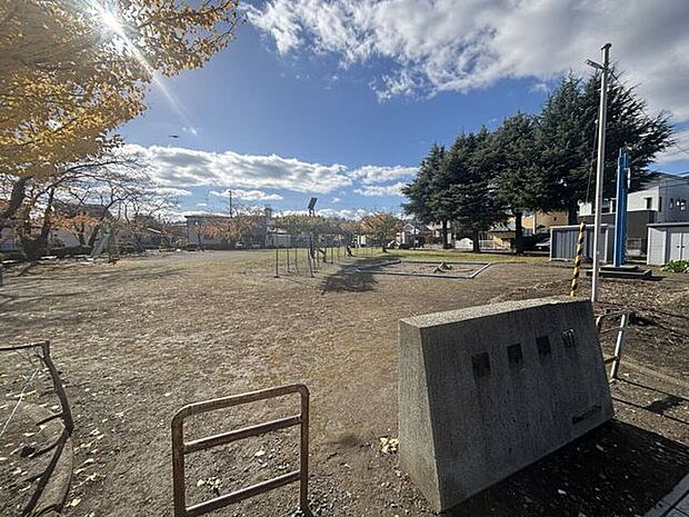 藤子公園 660m