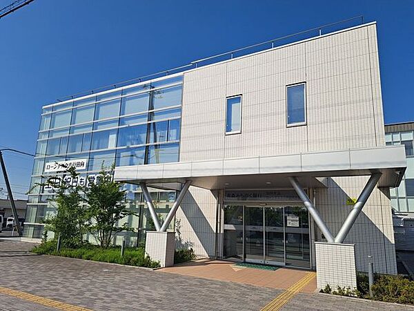 青森みちのく銀行 田向支店 530m