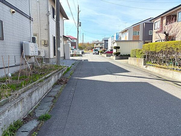 detached 青森県三戸郡階上町大字赤保内字柳沢
地図を見る