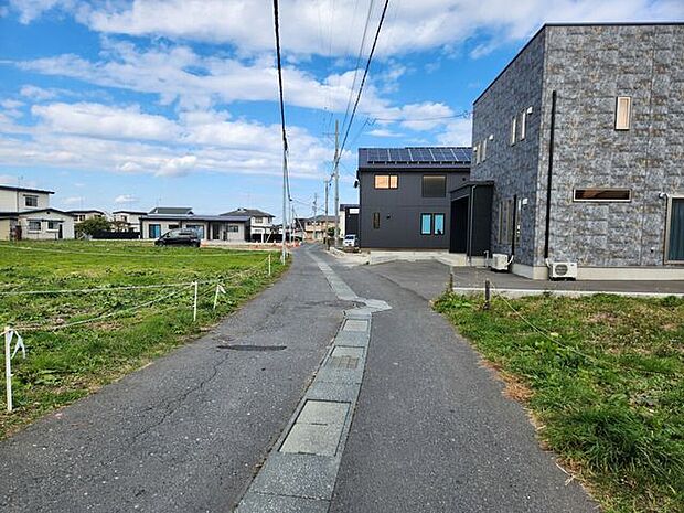 現地(2025年10月)撮影◎建築条件付き◎詳細は、ハウスドゥ 八戸田向までお気軽にお問い合わせくださいませ♪