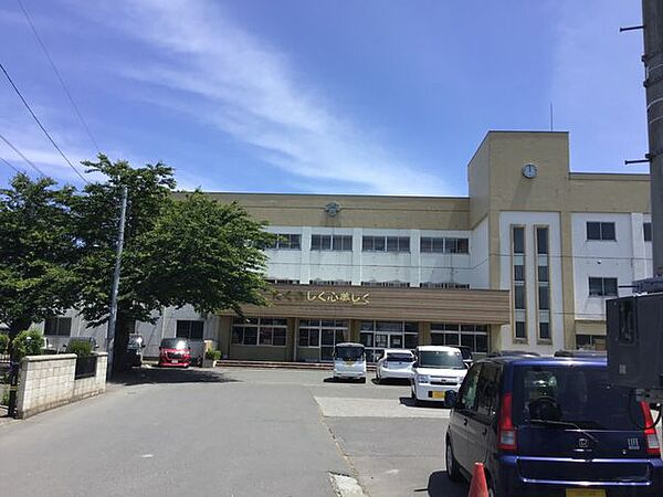 八戸市立青潮小学校 380m