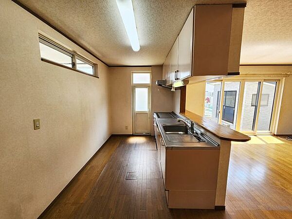 detached 青森県八戸市岬台２丁目
地図を見る