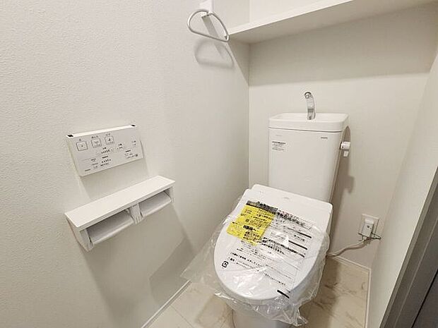 室内(2025年10月)撮影◎本日案内可能◎シャワー機能付きトイレ◎