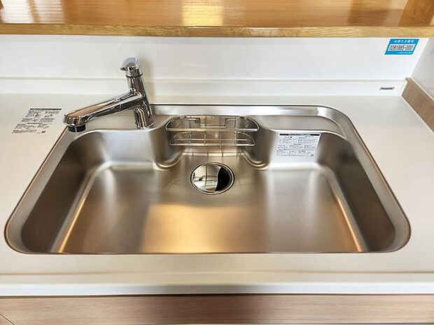 室内(2025年7月)撮影◎本日案内可能◎大きさを問わず洗い物ができるキッチンシンク◎