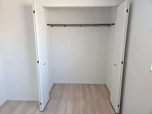 室内(2025年9月)撮影◎本日案内可能◎収納付きなので、お部屋をスッキリお使いいただけます。