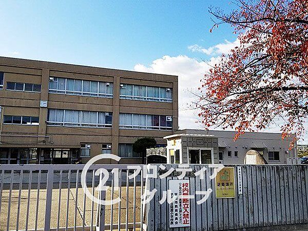 宇治市立岡屋小学校 1180m
