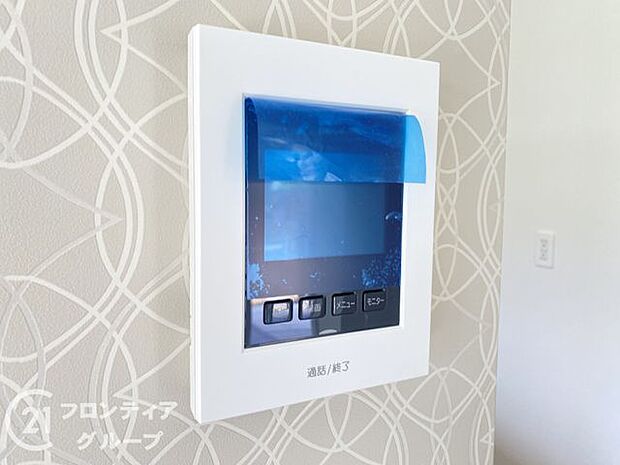 女性やお子様にも安心のTVモニター付きインターホン！一目で来客を確認できるので、特に小さなお子様をお持ちのご家庭でも安心してお住まい頂ける設備です。