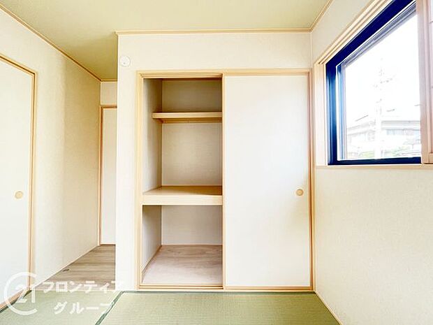 季節の物などたくさん収納しておける便利なスペースです！